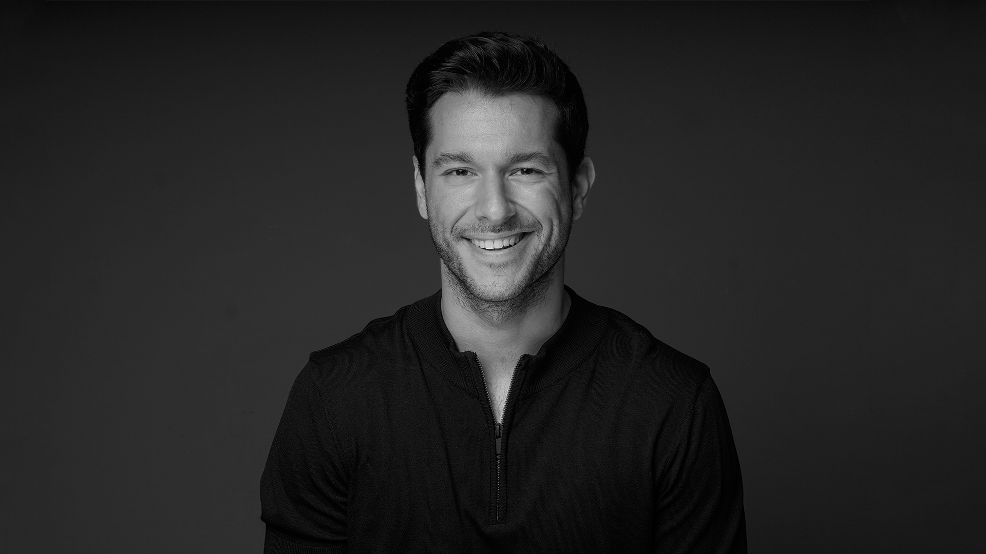 ENDER AKGÜNGÖR - KULİS TALENT MANAGEMENT